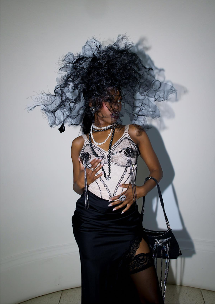 Jennifer Mcking x Merve Bayindir